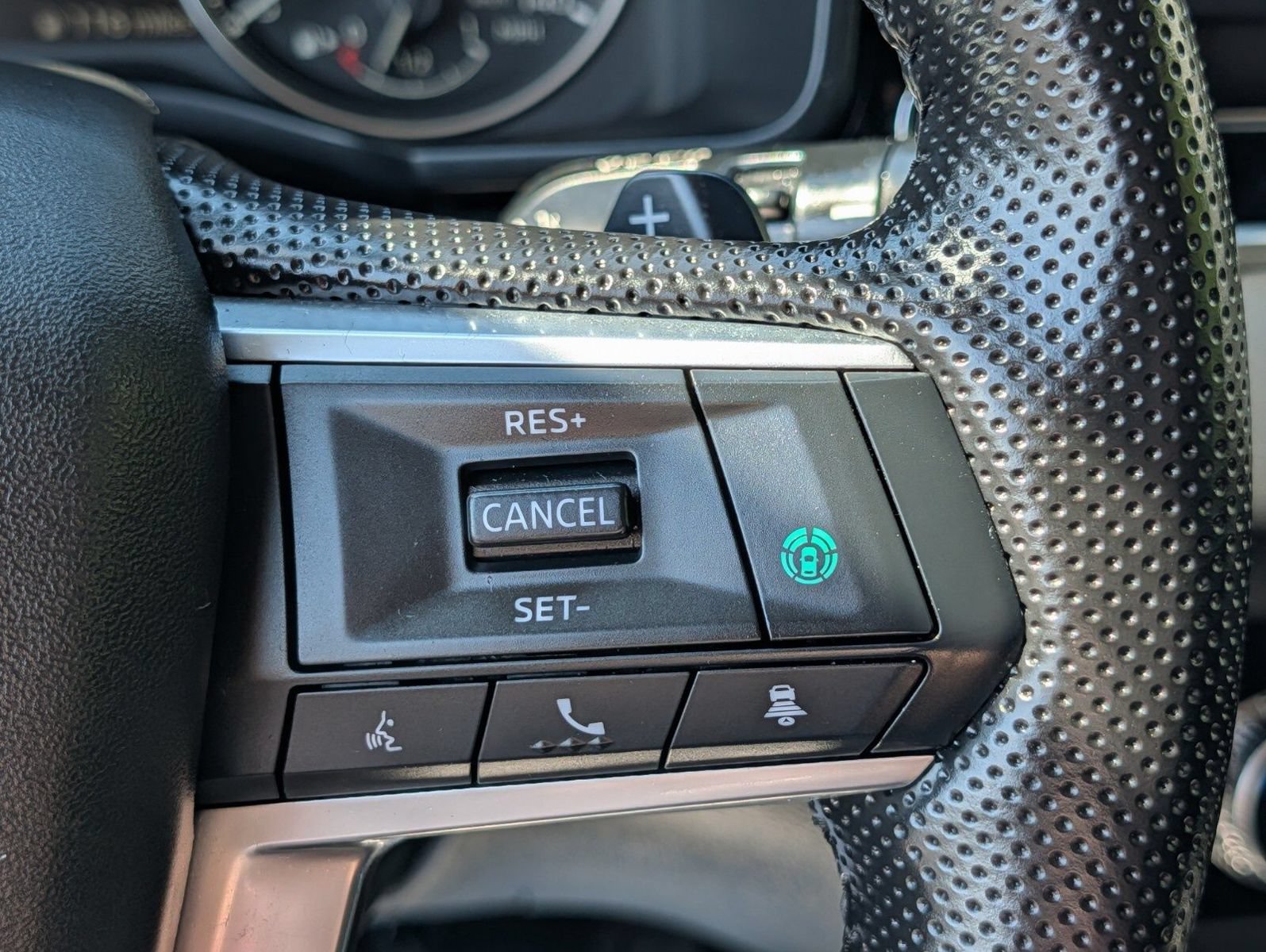 Used 2025 Mitsubishi Outlander SE AWD/4WD image 31
