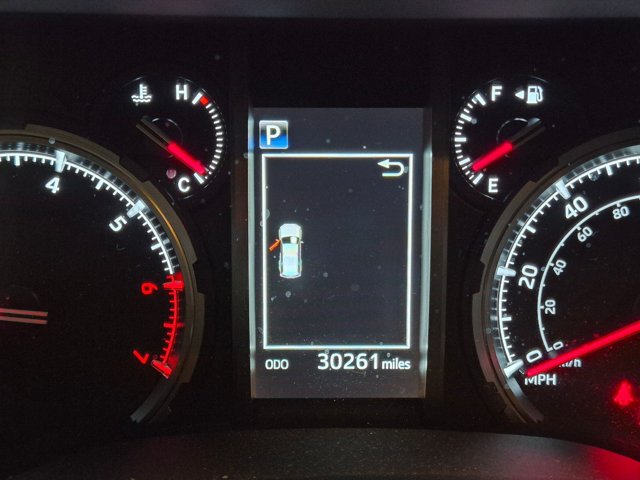 Used 2023 Toyota 4Runner TRD Off-Road Premium w/ Moonroof Package AWD/4WD image 17