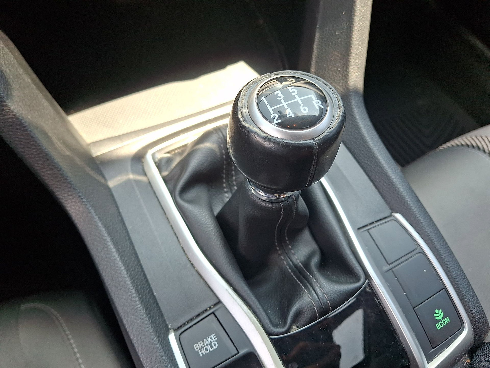 Used 2018 Honda Civic EX-T image 12