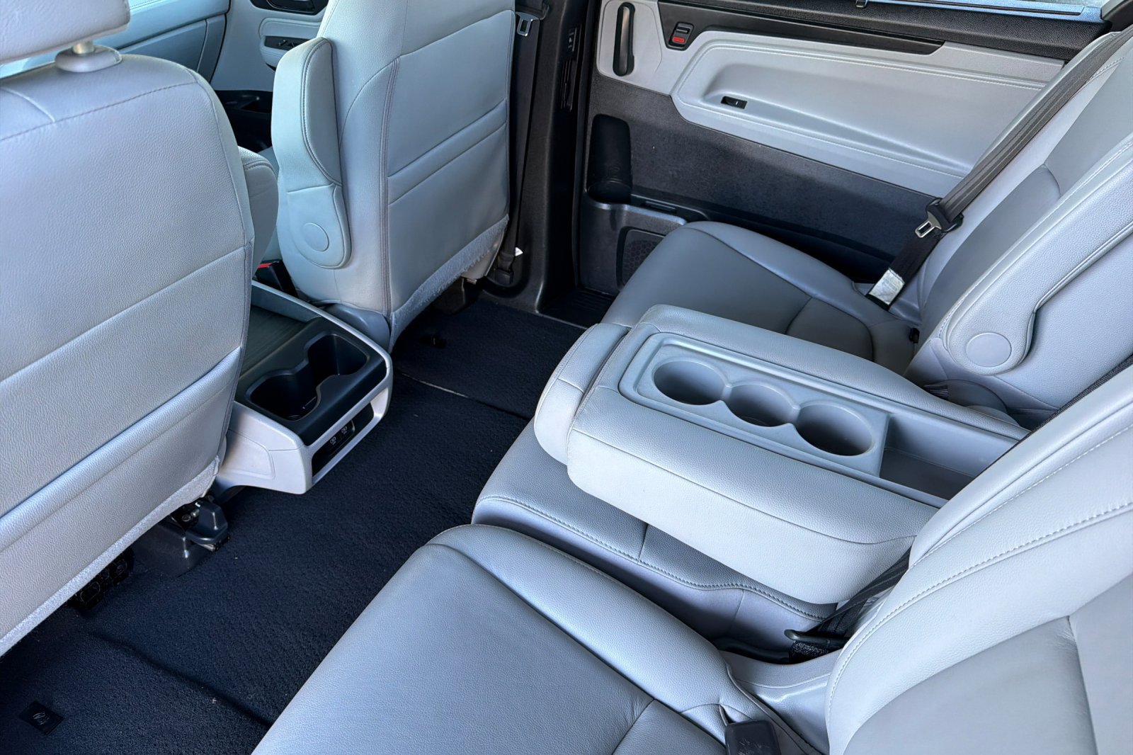Used 2020 Honda Odyssey EX-L image 12