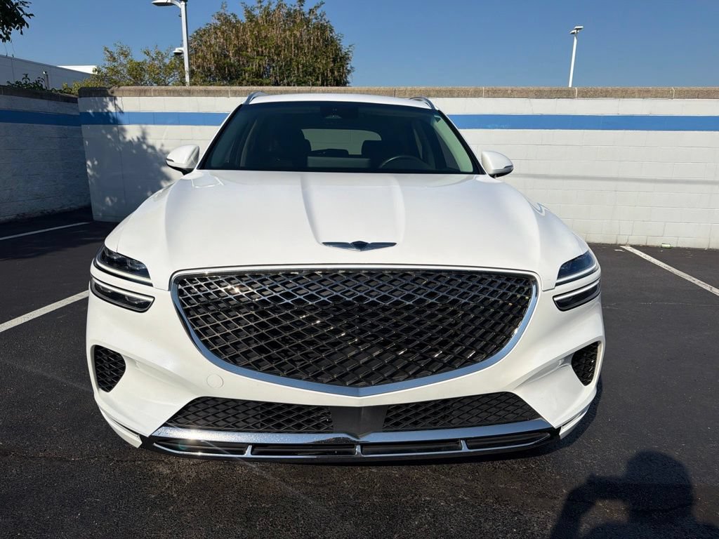 Used 2022 Genesis GV70 2.5T AWD/4WD image 8