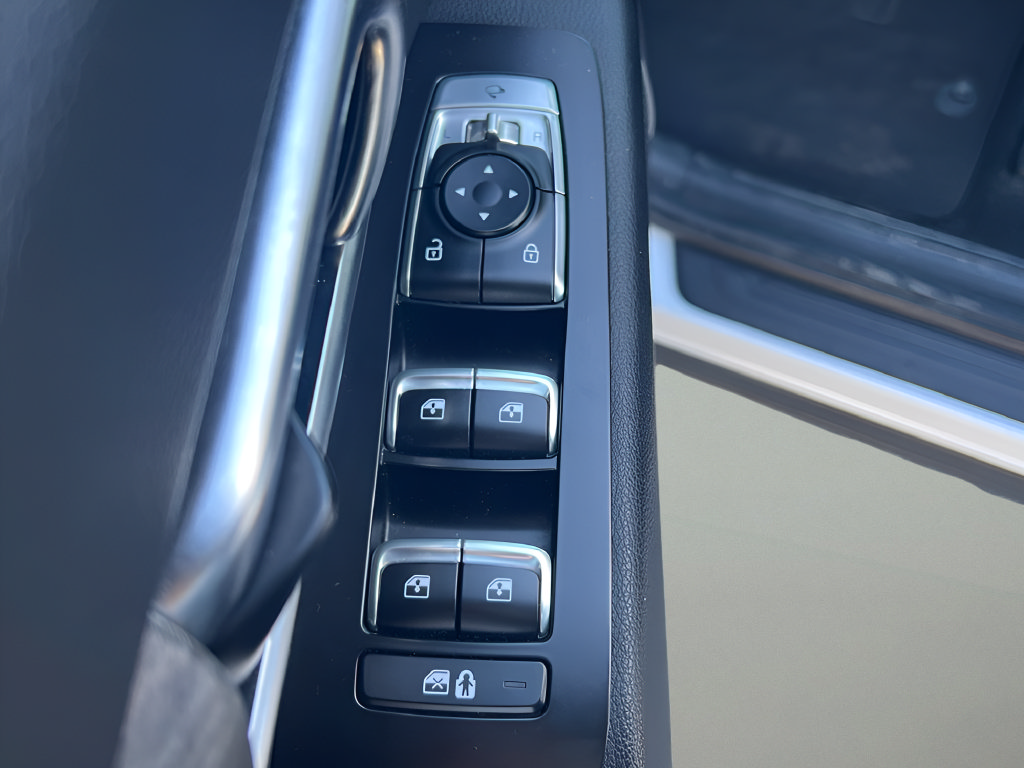 Used 2020 Kia Telluride EX w/ EX Premium Package AWD/4WD image 14