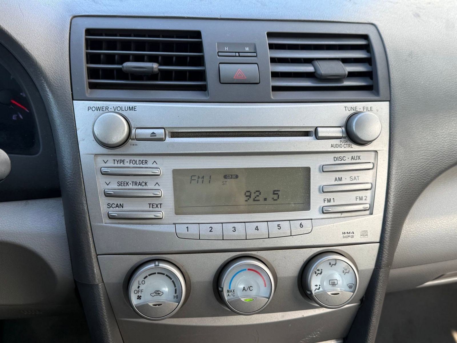 Used 2011 Toyota Camry LE w/ LE Extra-Value Pkg image 22