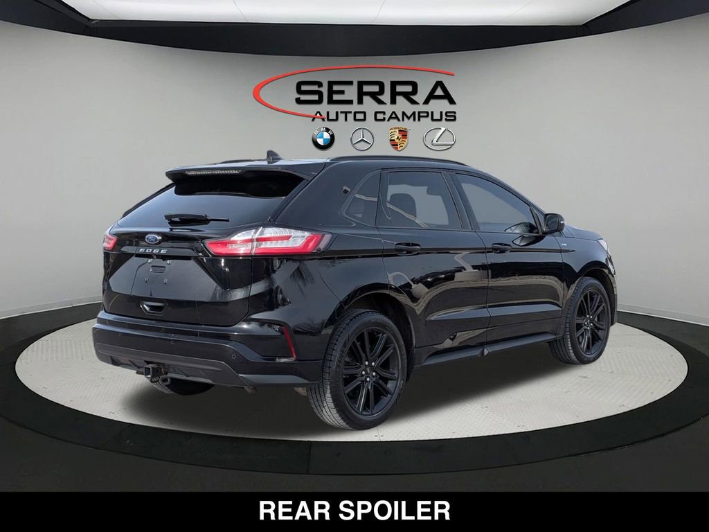 Used 2022 Ford Edge ST-Line w/ Class II Trailer Tow Package AWD/4WD image 3