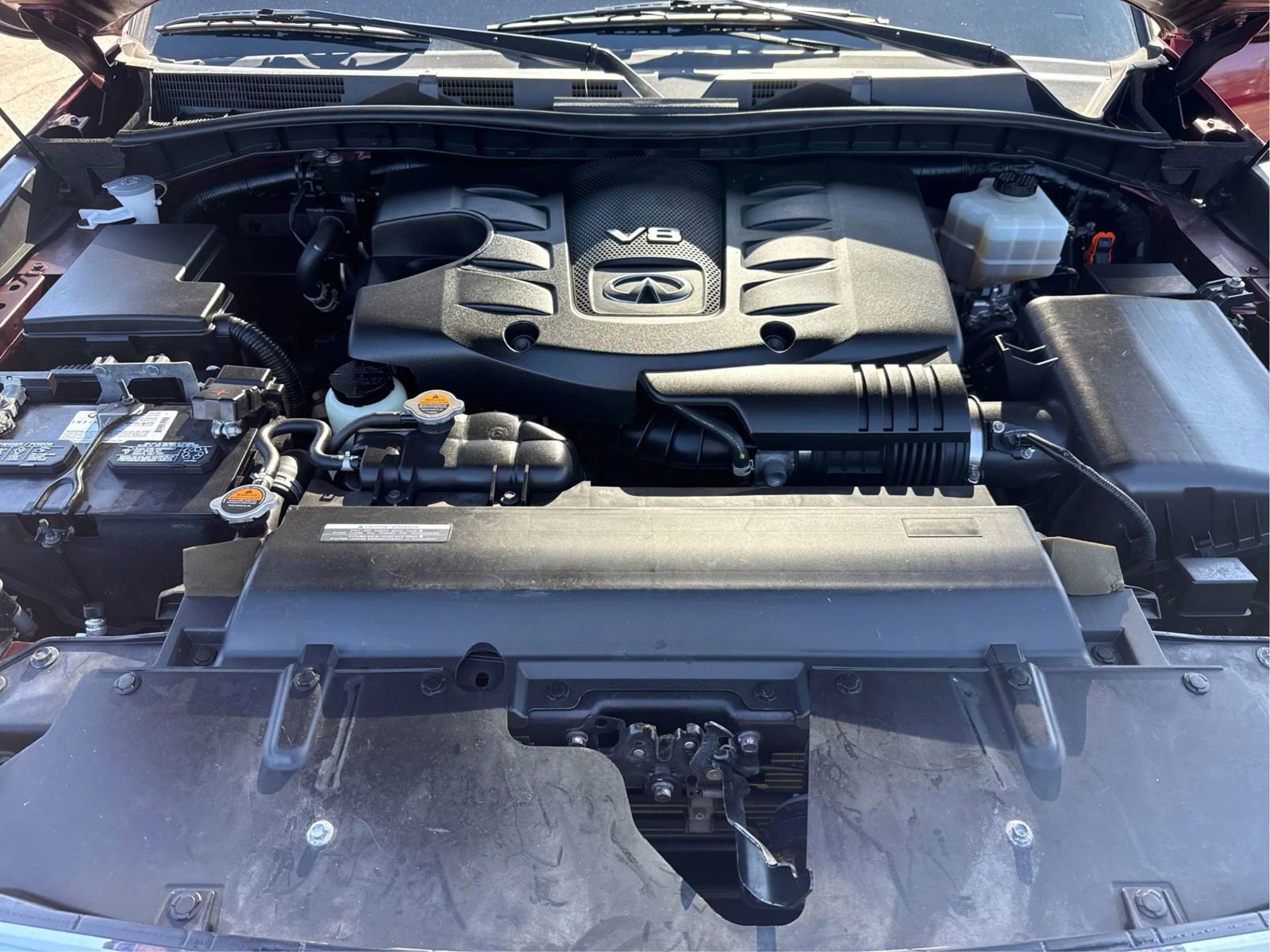 Used 2021 INFINITI QX80 Luxe w/ All-Season Package image 30