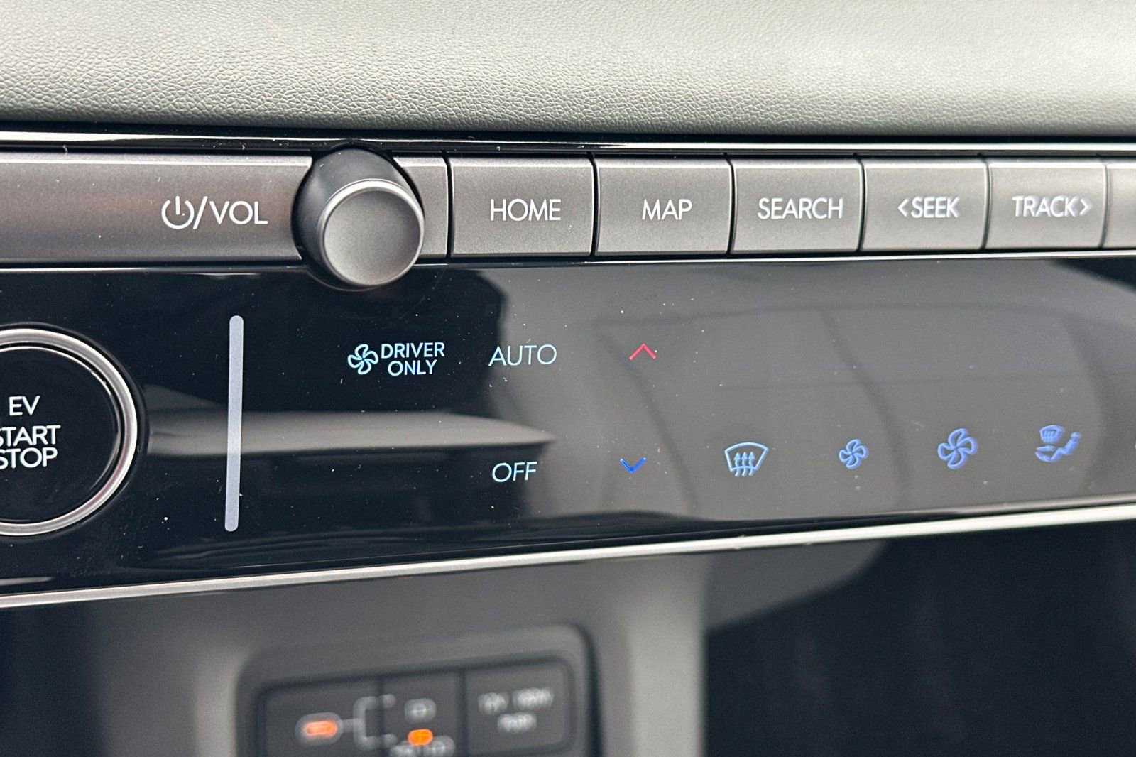 Used 2025 Hyundai Ioniq 5 Limited image 30