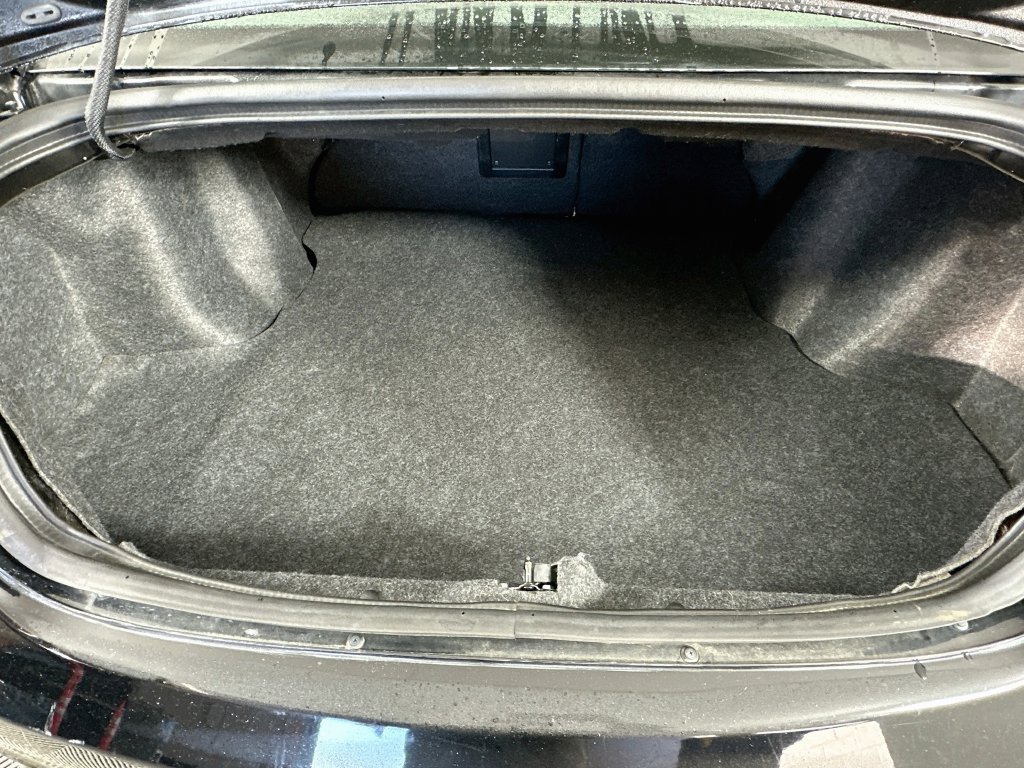 Used 2013 Chrysler 200 Touring w/ Cold Weather Group FWD image 29