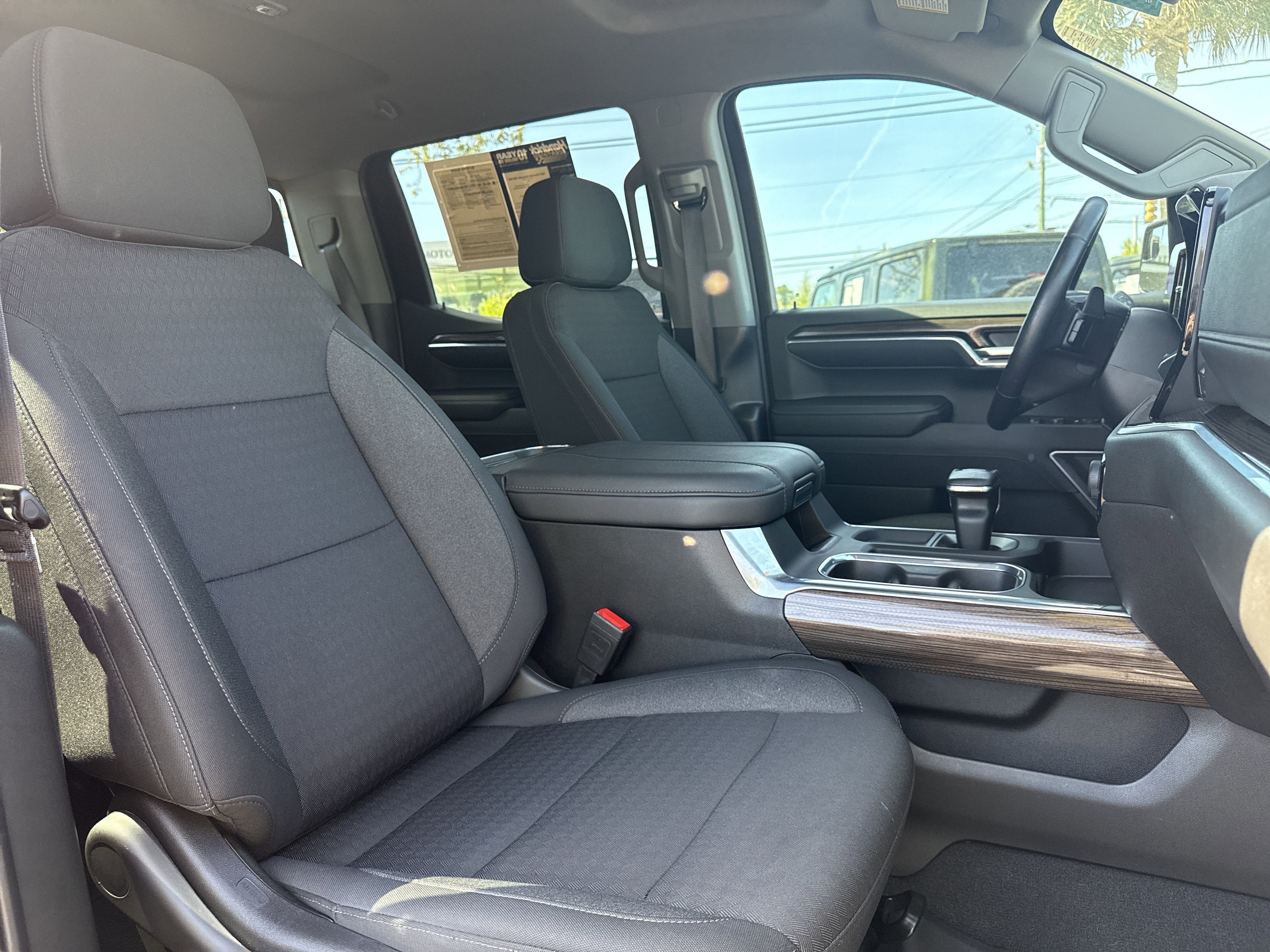 Used 2024 Chevrolet Silverado 1500 RST AWD/4WD image 32