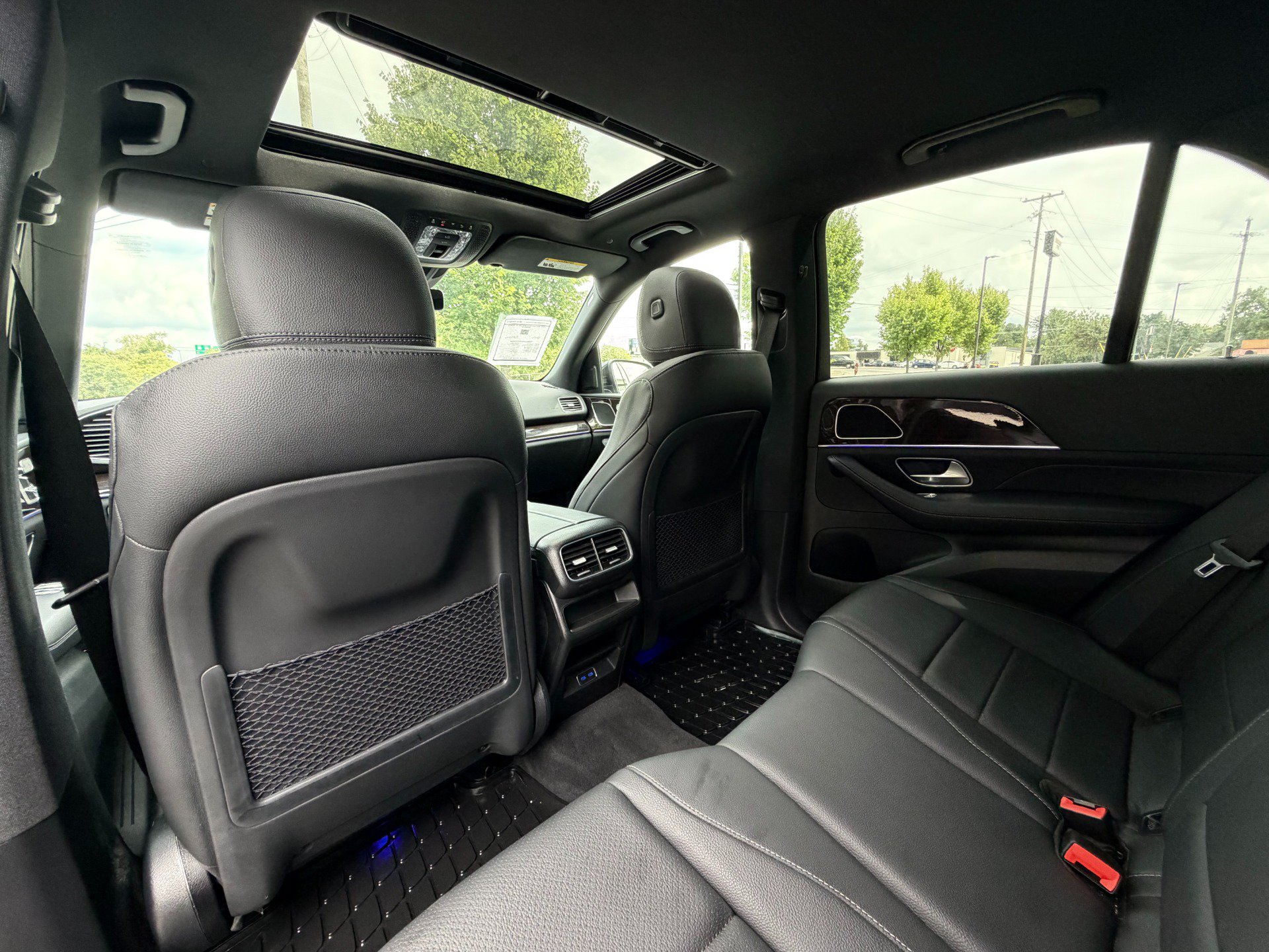 Used 2025 Mercedes-Benz GLE 350 4MATIC image 37