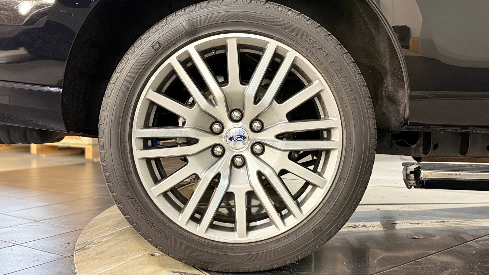 Used 2022 Ford Expedition Platinum image 20