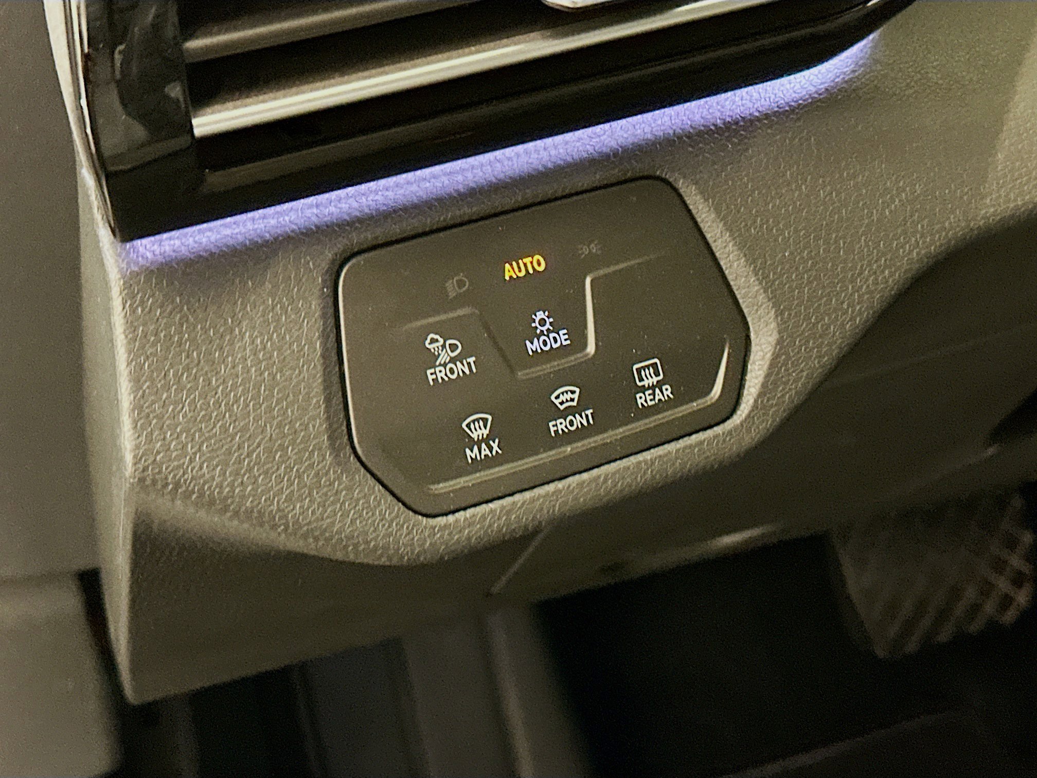 Used 2021 Volkswagen ID.4 Pro S w/ Gradient Package image 17