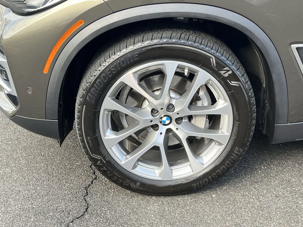 Certified 2023 BMW X5 xDrive40i w/ Premium Package image 10