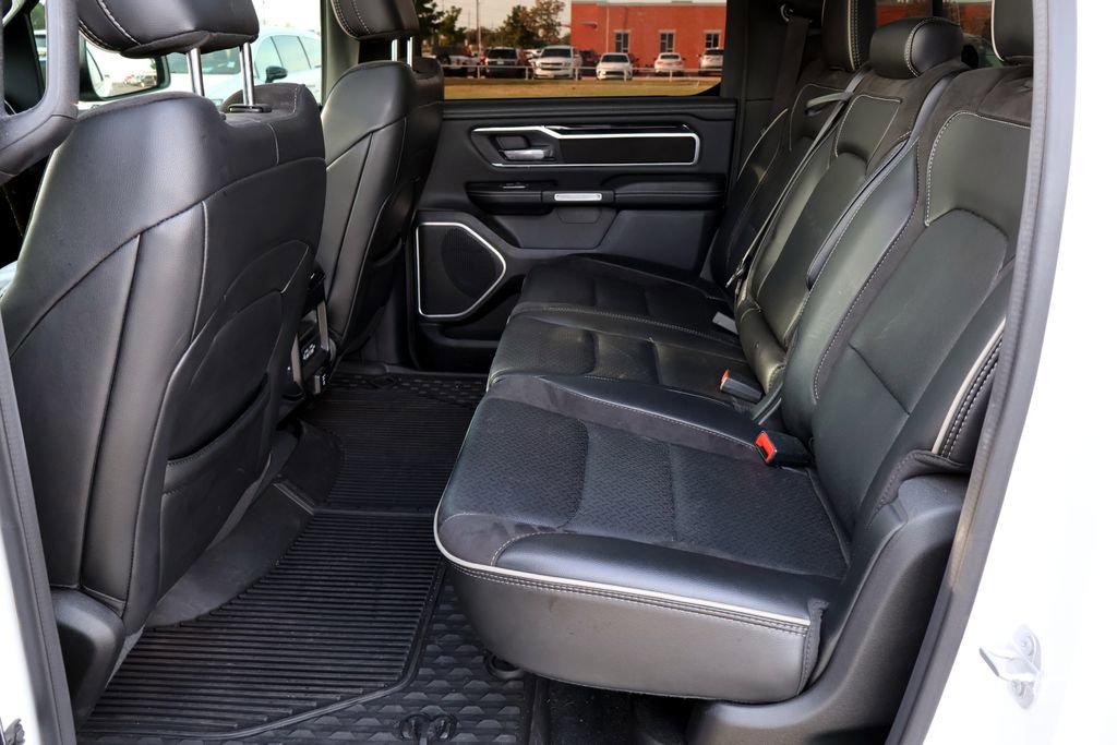 Used 2020 RAM 1500 Laramie w/ Sport Appearance Package AWD/4WD image 29