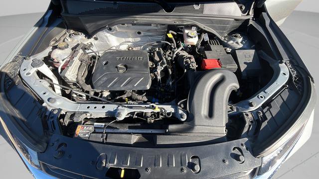 Used 2025 Chevrolet TrailBlazer LT AWD/4WD image 27