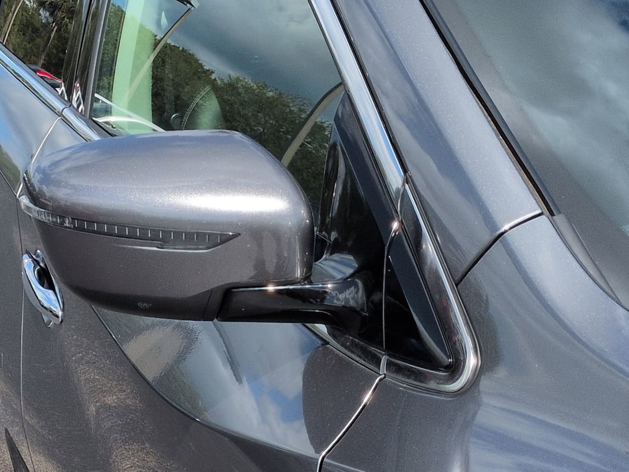 Used 2022 Nissan Murano SV AWD/4WD image 12