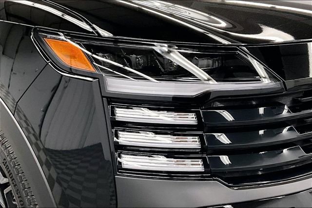 New 2026 Nissan Kicks SR w/ SR Premium Package image 13