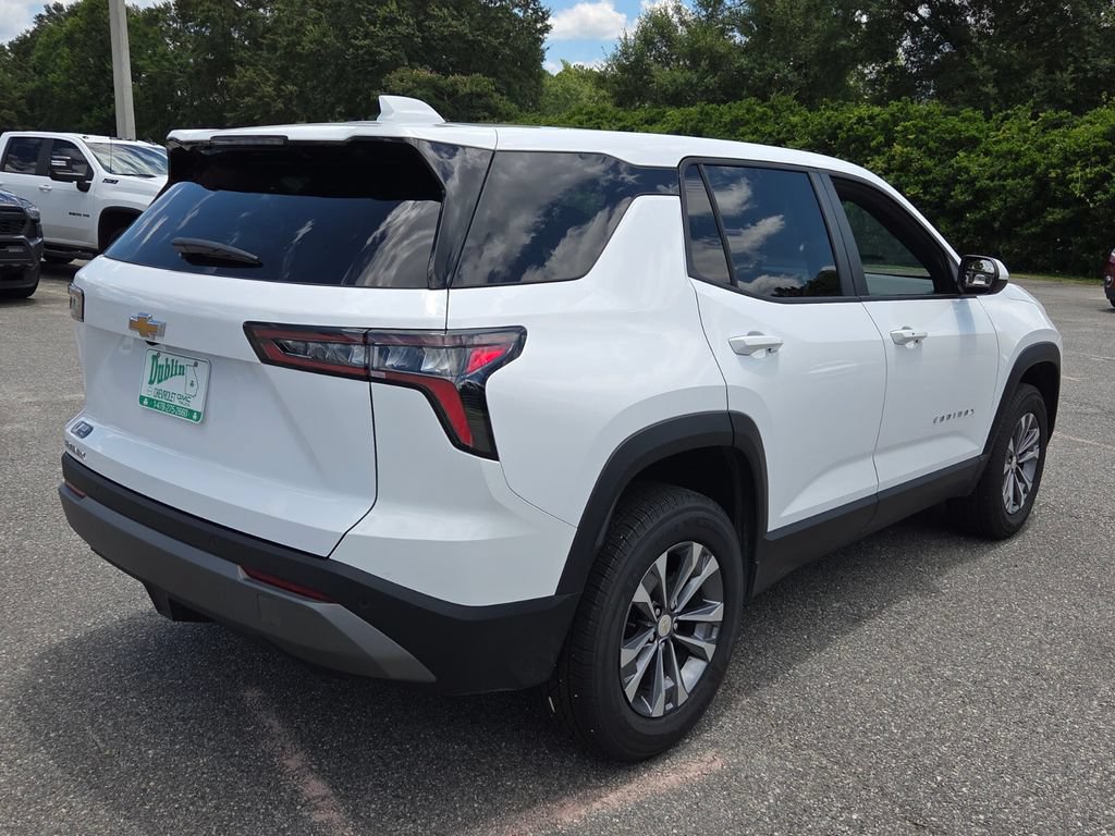 Certified 2026 Chevrolet Equinox LT FWD image 10