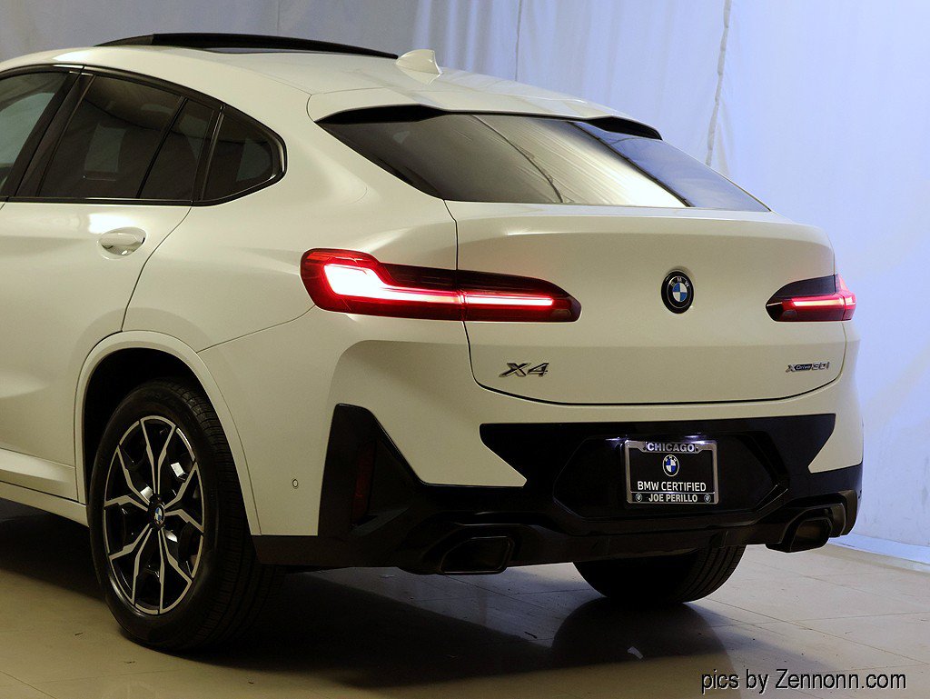Used 2023 BMW X4 xDrive30i w/ M Sport Package AWD/4WD image 8