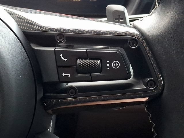 Certified 2025 Porsche Cayenne Turbo AWD/4WD image 26