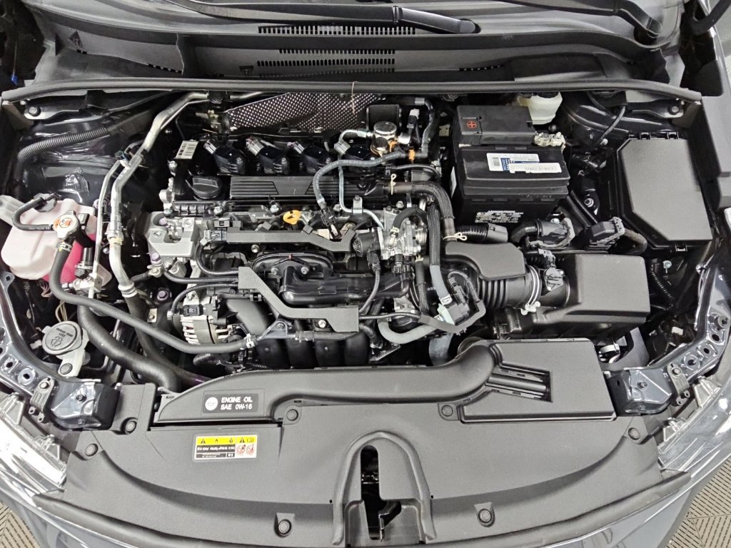 Used 2023 Toyota Corolla LE FWD image 38