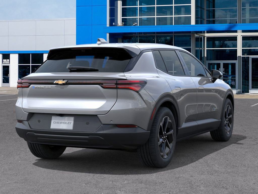 New 2026 Chevrolet Equinox EV LT image 4