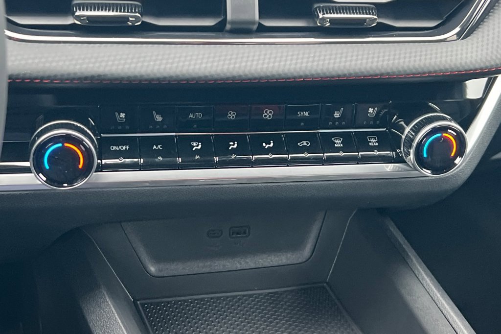 New 2026 Chevrolet Equinox RS image 17