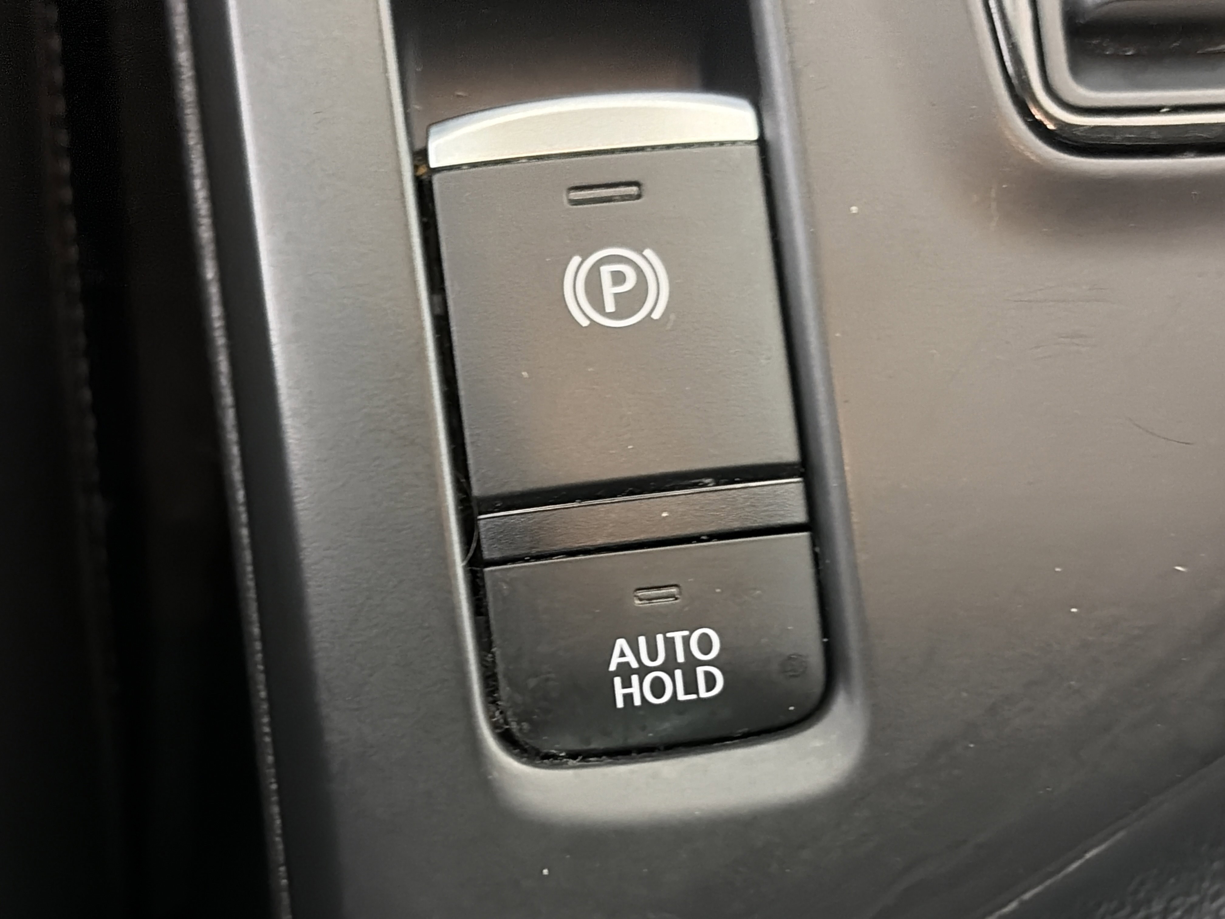 Used 2021 INFINITI QX50 Luxe w/ Cargo Package image 28