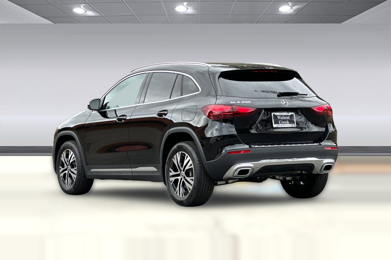 Used 2026 Mercedes-Benz GLA 250 image 3