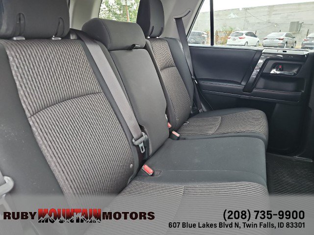 Used 2022 Toyota 4Runner TRD Off-Road AWD/4WD image 33