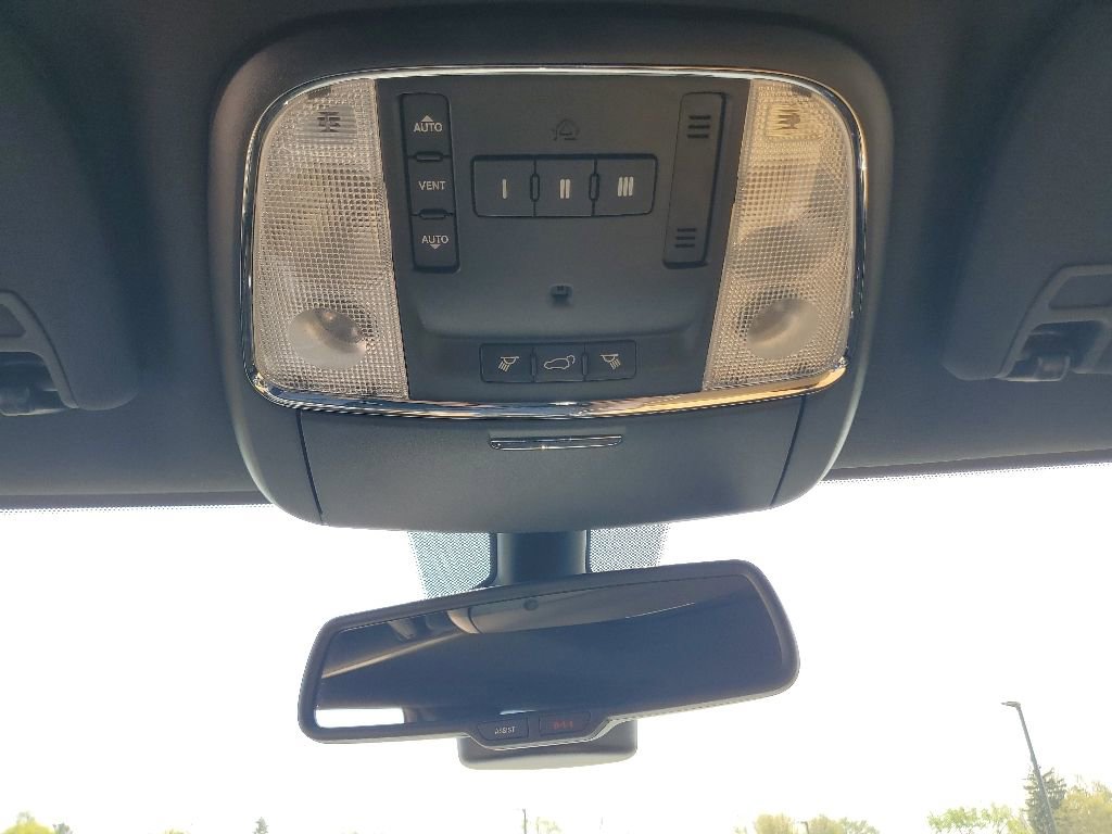 Used 2014 Dodge Durango Citadel w/ Trailer Tow Group IV AWD/4WD image 29