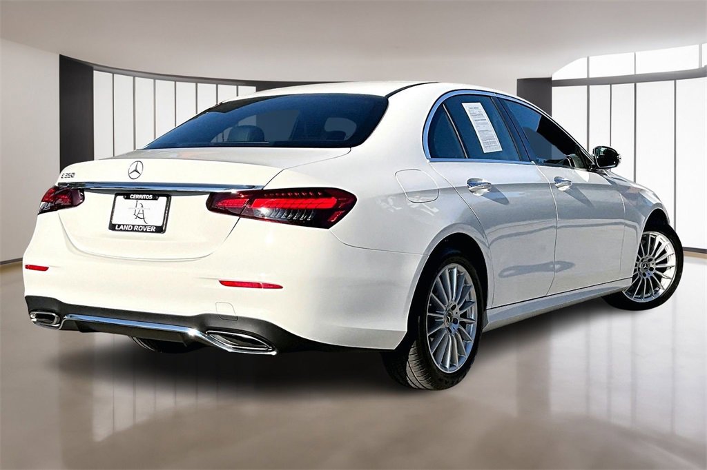 Used 2022 Mercedes-Benz E 350 Sedan image 6