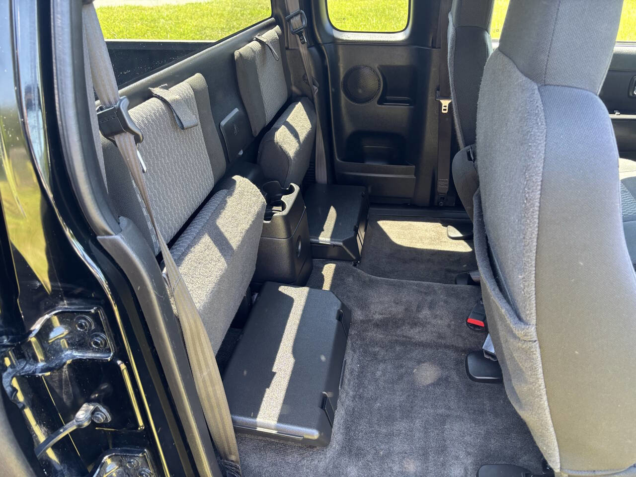 Used 2009 GMC Canyon SLE w/ Power Convenience Package RWD image 9