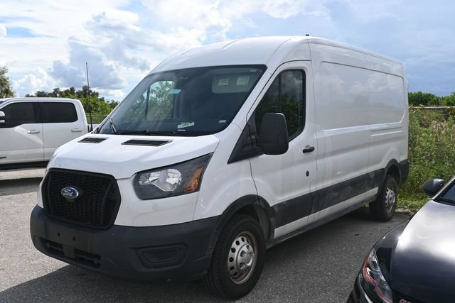 Used 2023 Ford Transit 250 Medium Roof AWD image 5