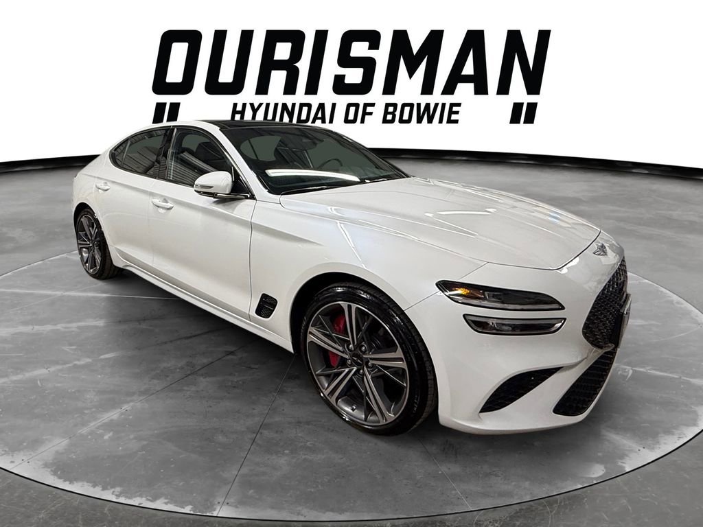 Used 2025 Genesis G70 3.3T Advanced image 1