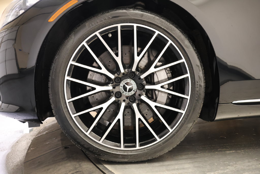 Certified 2023 Mercedes-Benz S 580 4MATIC Sedan image 11