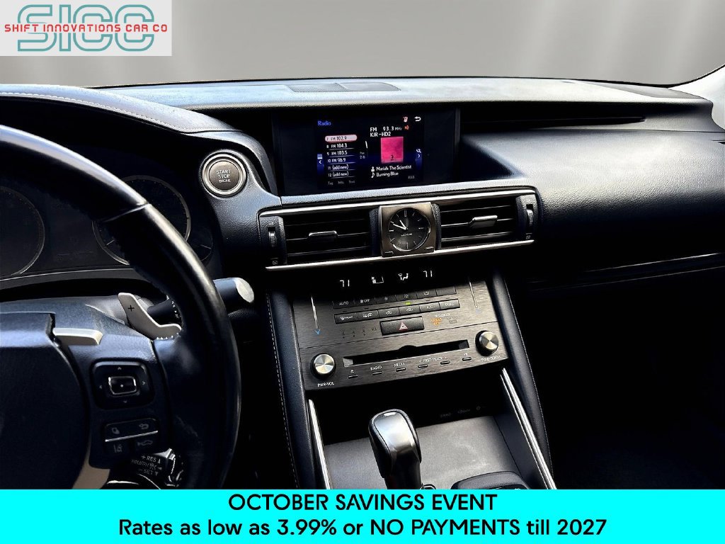Used 2019 Lexus IS 300 RWD image 11