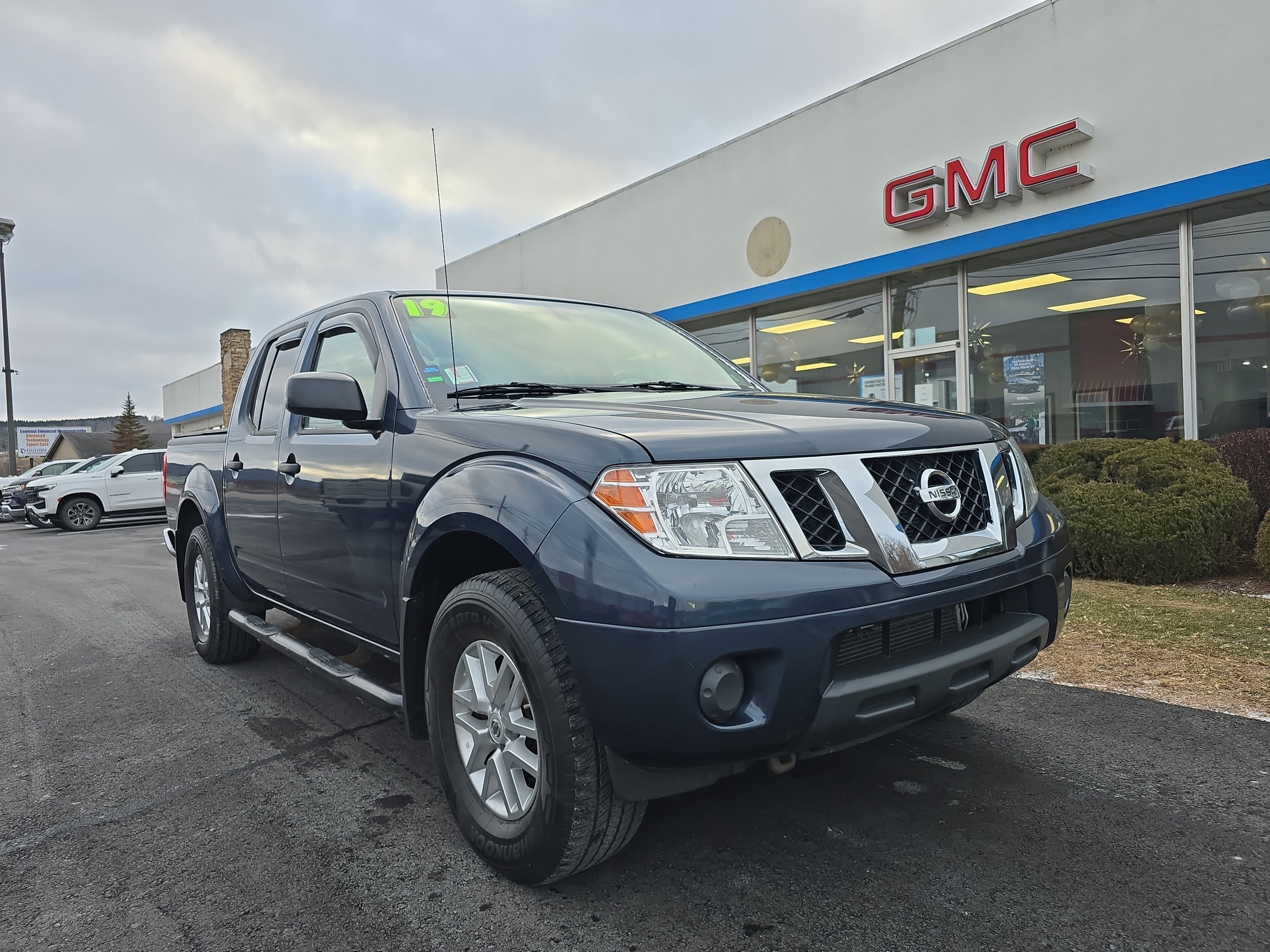 Used 2019 Nissan Frontier SV