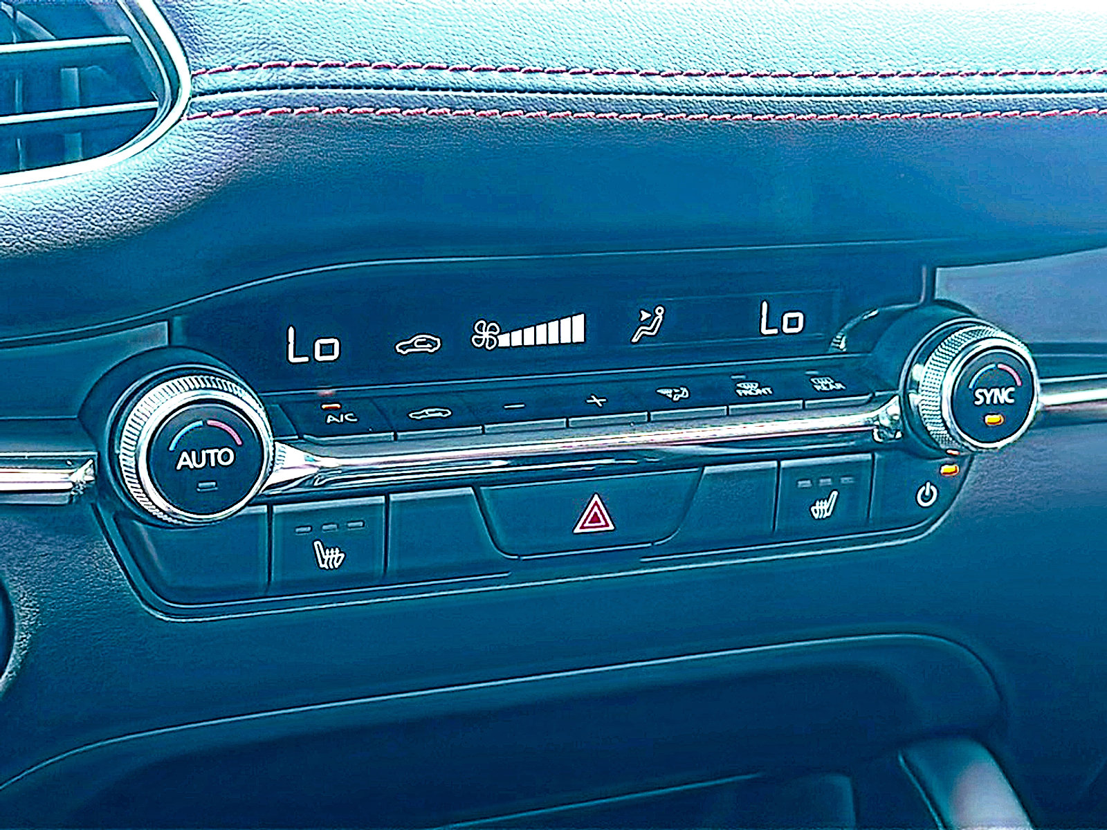 New 2025 MAZDA MAZDA3 Carbon image 23