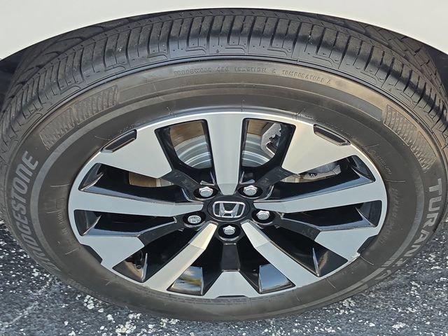 Used 2025 Honda Odyssey EX-L image 6