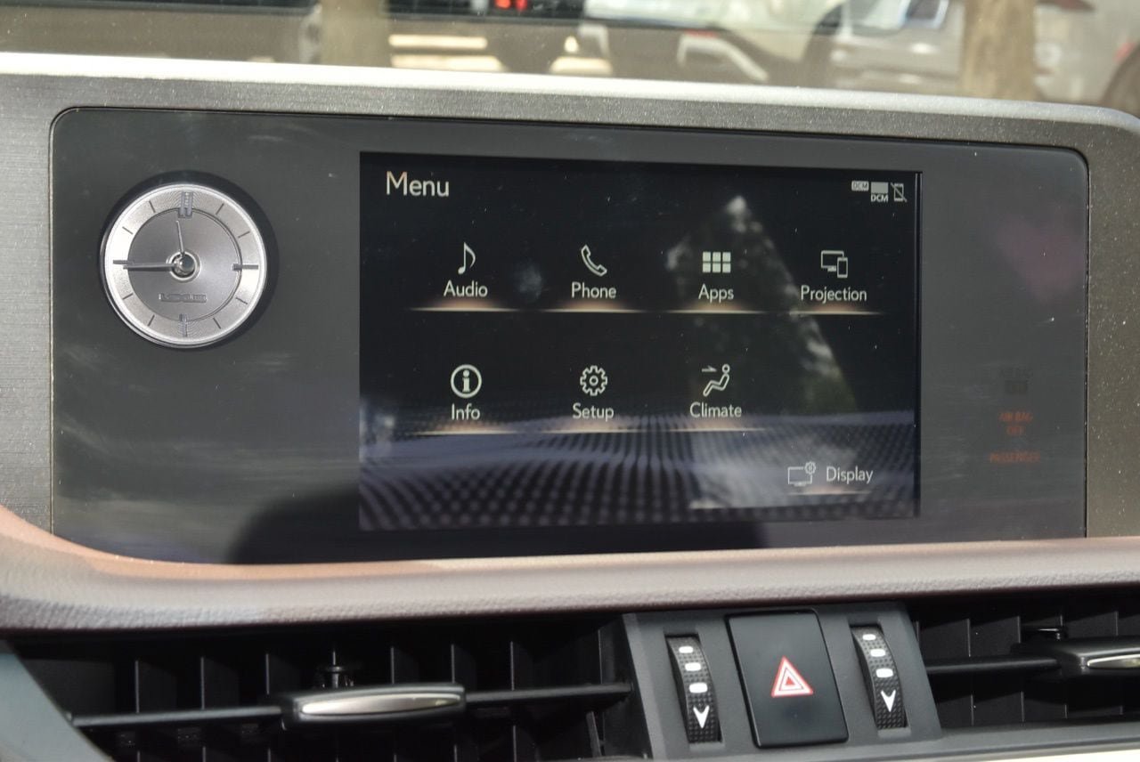 Used 2021 Lexus ES 250 w/ Premium Package AWD/4WD image 27
