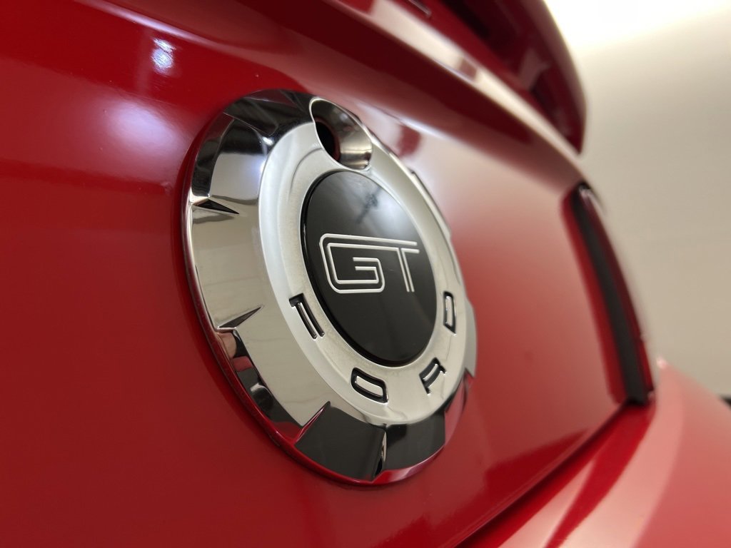 Used 2005 Ford Mustang GT Premium image 31