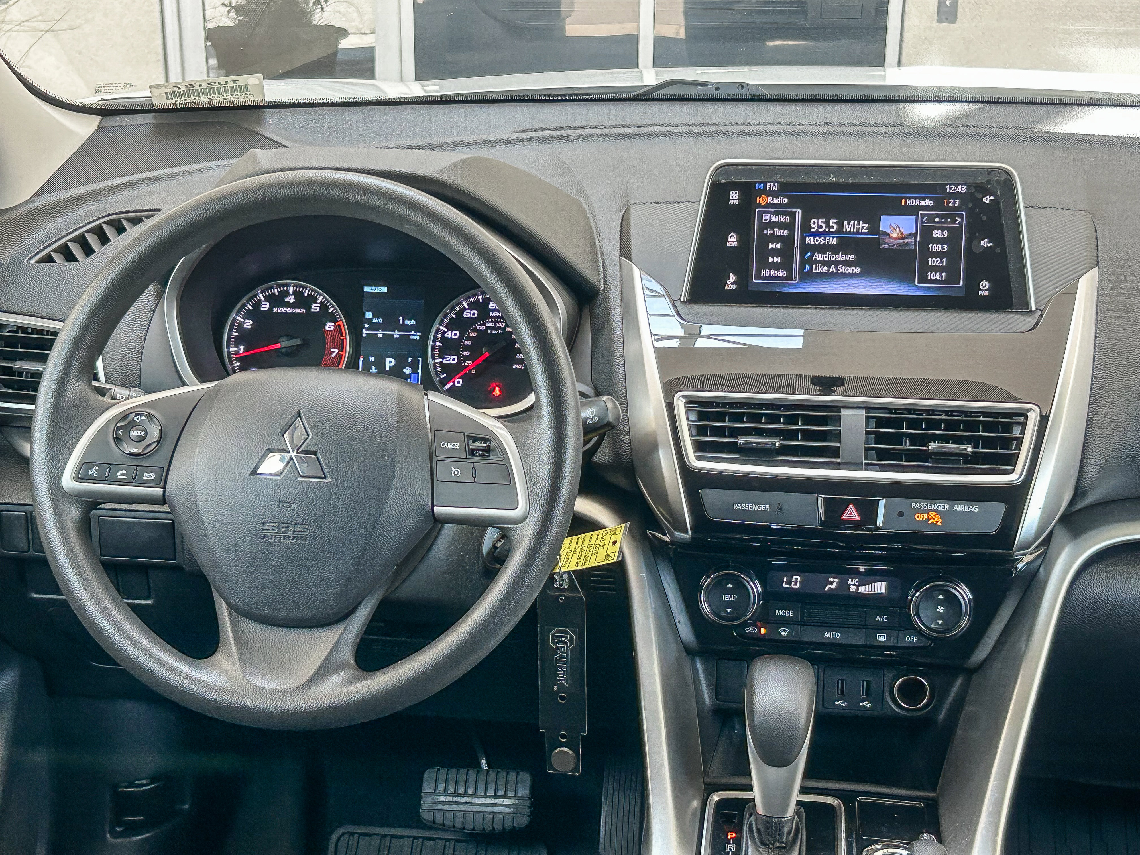 Used 2018 Mitsubishi Eclipse Cross LE AWD/4WD image 12