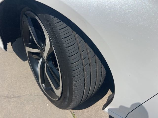 Used 2018 Honda Accord Sport image 6