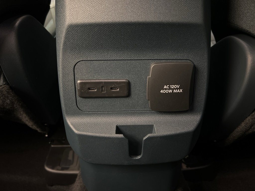 New 2025 Ford Maverick XLT w/ Equipment Group 301A image 31