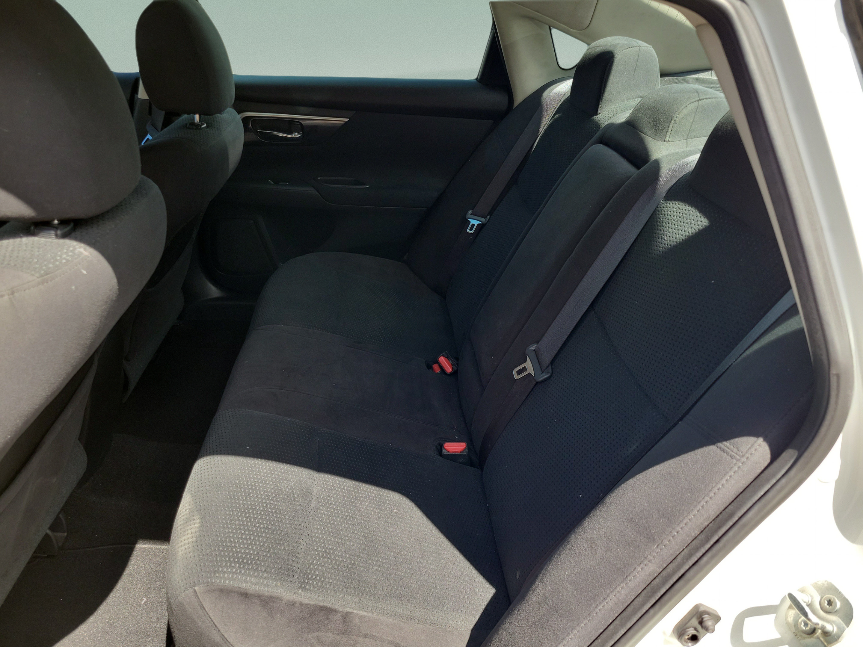 Used 2014 Nissan Altima 2.5 S FWD image 13