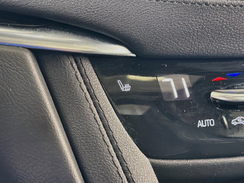 Used 2024 Cadillac XT5 Premium Luxury AWD/4WD image 22