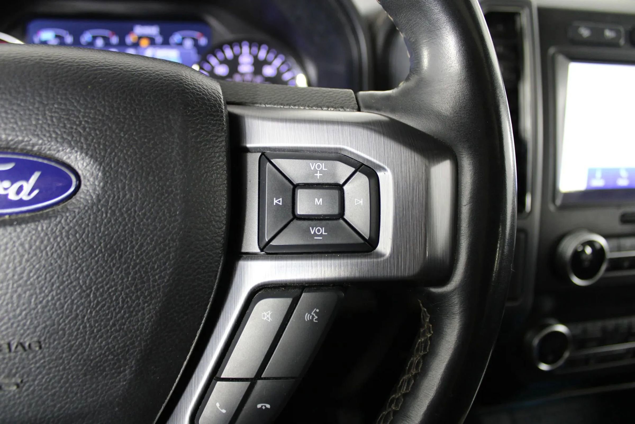 Used 2020 Ford Expedition Max Platinum AWD/4WD image 19