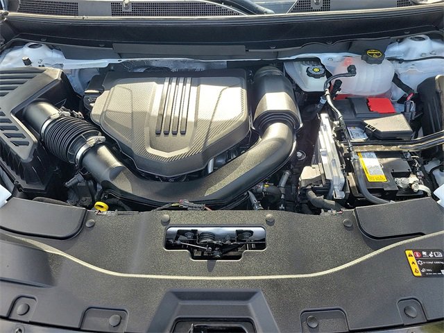 Used 2024 Chevrolet Traverse Z71 w/ LPO, Roadside Safety Package image 24