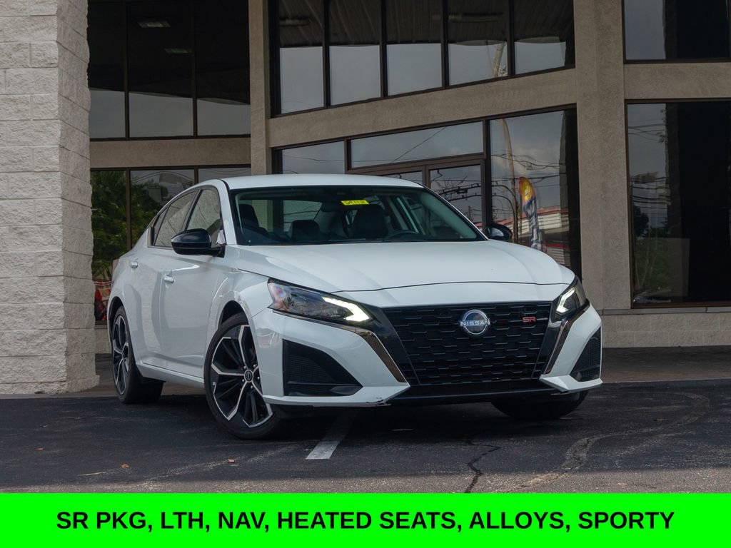 Used 2024 Nissan Altima 2.5 SR