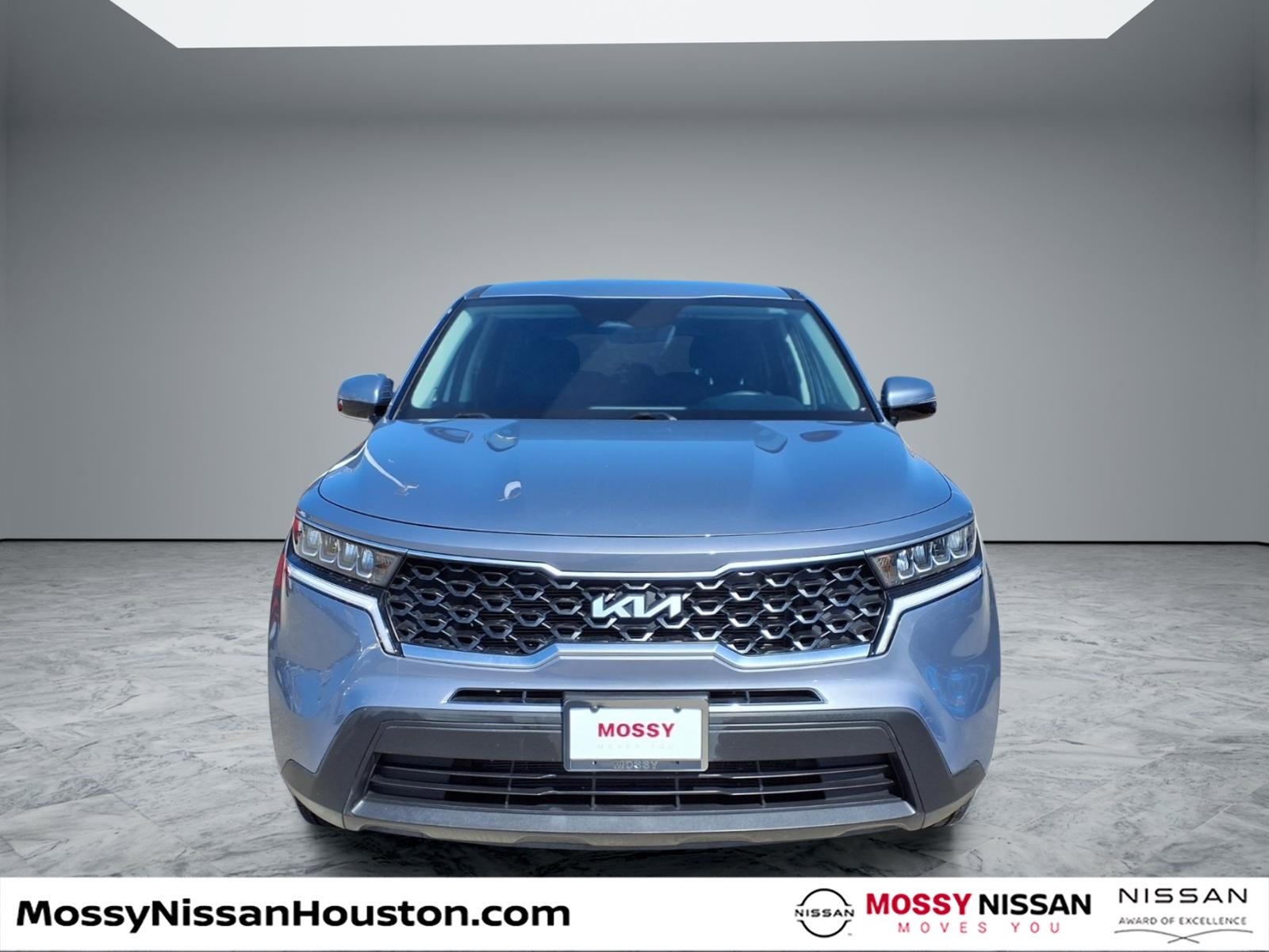 Used 2023 Kia Sorento LX image 3